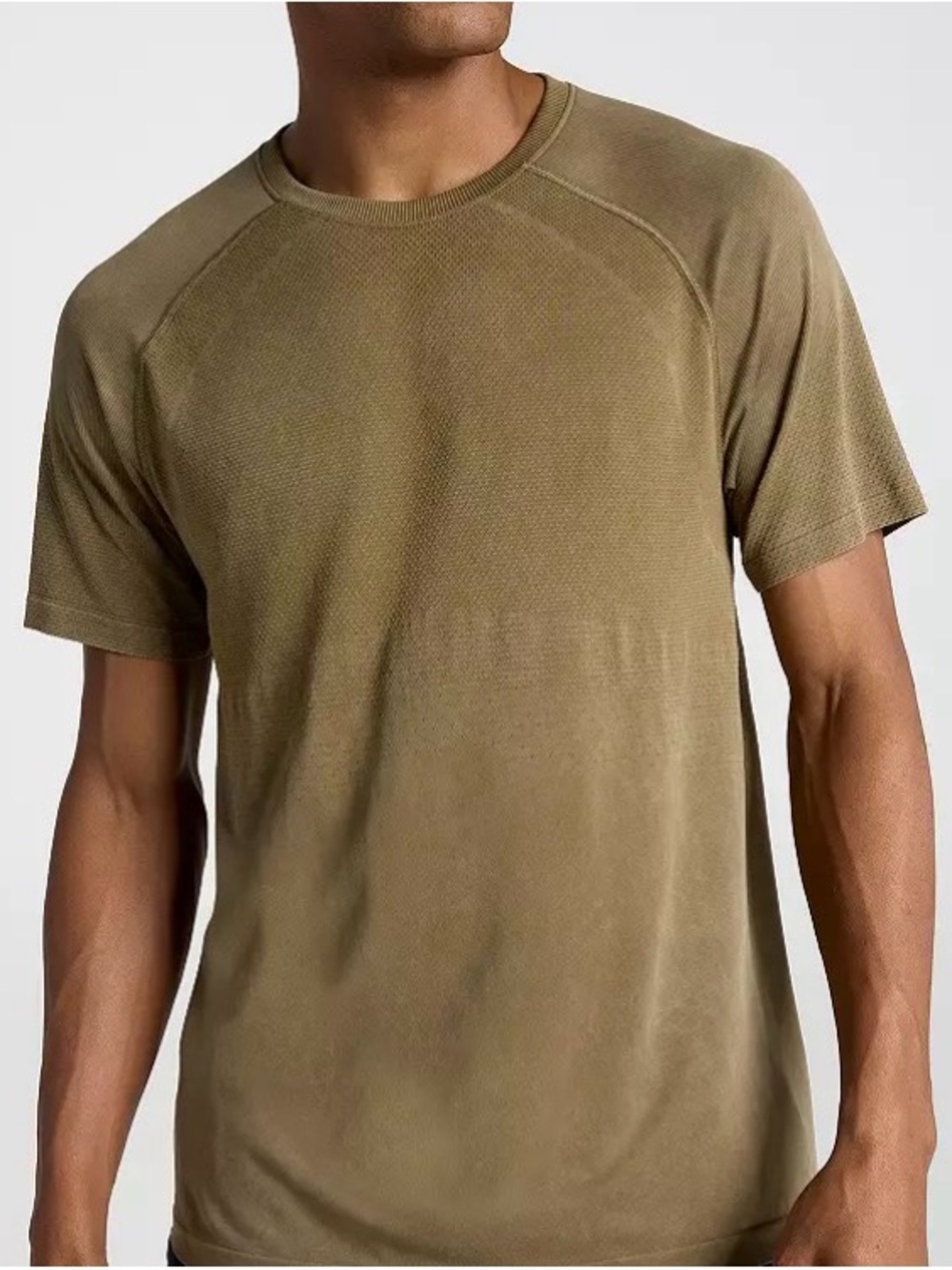 VRST Circuit Seamless Short Sleeve Performance Tee - Brown Spice Sz S. NWT